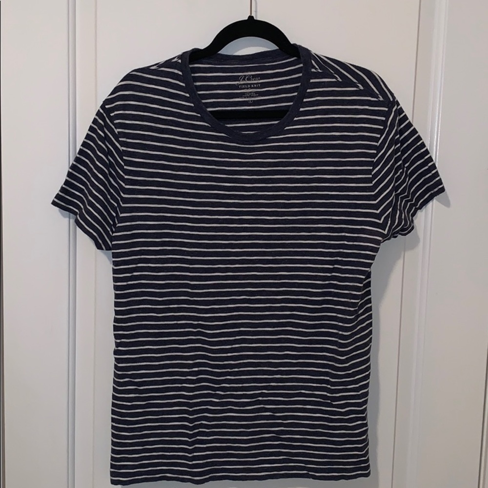 Large short sleeved J. Crew field knit t shirt